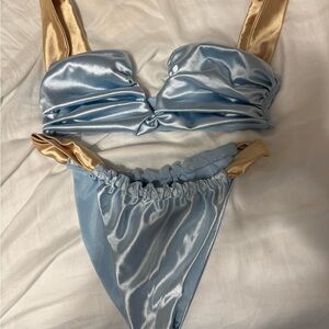 NWOT Divino Seas Bikini Top